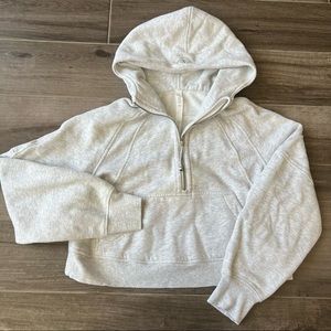 Like New Oversized 1/2 Zip Hoodie